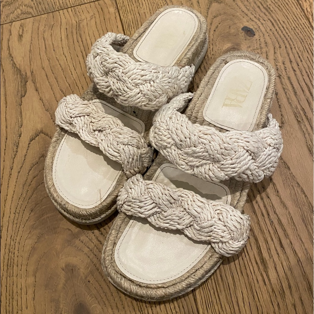ZARA SUMMER 21 raffia platform braided sandal size 39 / 8.5 US